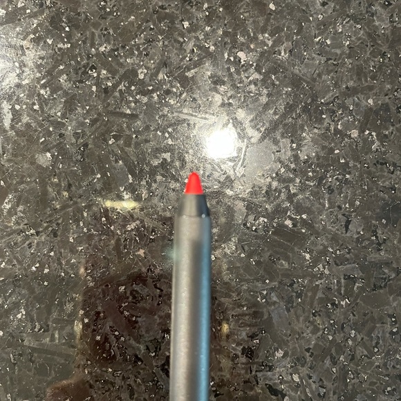 MAC cosmetics pro longwear lip pencil - Picture 2 of 3